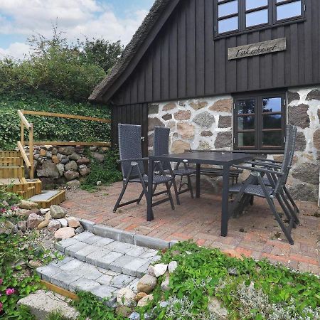 4 Person Holiday Home In Mesinge 외부 사진